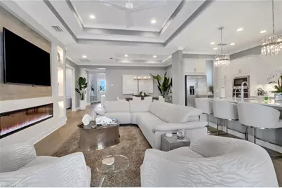 6225 Antigua Way, Naples, FL 34113 - Photo 5