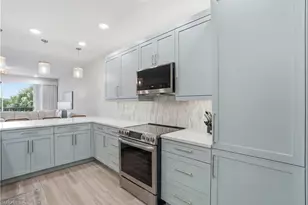 7671 Pebble Creek Cir, Naples, FL 34108 - Photo 9