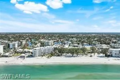 2100 Gulf Shore Blvd N #120, Naples, FL 34102 - Photo 9