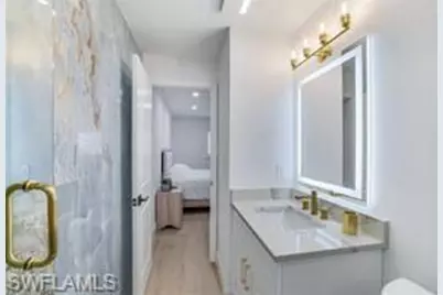 2100 Gulf Shore Blvd N #120, Naples, FL 34102 - Photo 5