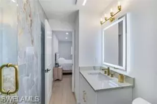 2100 Gulf Shore Blvd N, Naples, FL 34102 - Photo 5