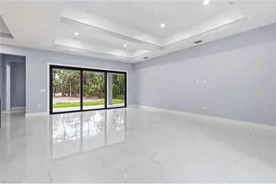 498 Wilson Blvd S, Naples, FL 34117 - Photo 5