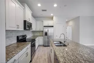 2343 Sheen Ln, Naples, FL 34120 - Photo 7
