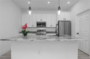 14341 Trinidad St, Fort Myers, FL 33905 - Photo 11