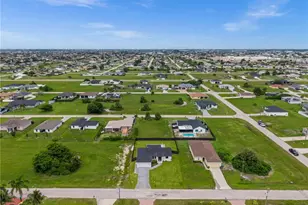 409 NW 25th Pl, Cape Coral, FL 33993 - Photo 45