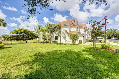 1088 Oxford Ln #48, Naples, FL 34105 - Photo 37