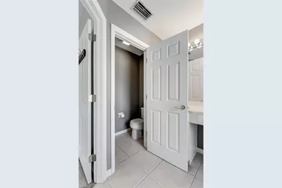 1088 Oxford Ln #48, Naples, FL 34105 - Photo 17