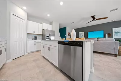 4204 Villa Rapallo Way, North Fort Myers, FL 33917 - Photo 13