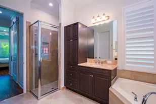 13834 Callisto Ave, Naples, FL 34109 - Photo 11