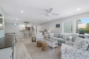 2170 Gulf Shore Blvd N, Naples, FL 34102 - Photo 5