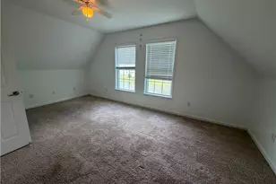 250 Leawood Cir, Naples, FL 34104 - Photo 19