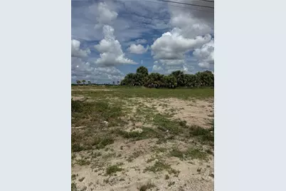 2624 NW 9th Ave, Cape Coral, FL 33993 - Photo 9