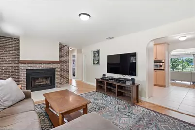 1316 Rordon Ave, Naples, FL 34103 - Photo 9