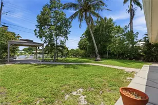 1316 Rordon Ave, Naples, FL 34103 - Photo 31