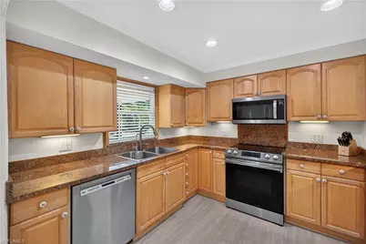 5100 Mahogany Ridge Dr, Naples, FL 34119 - Photo 11