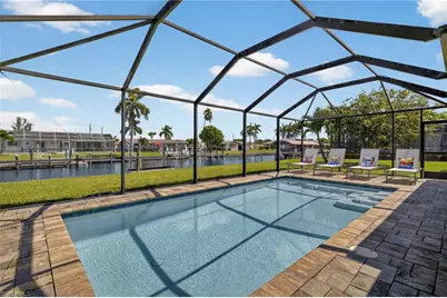 1421 Windsor Ct, Cape Coral, FL 33904 - Photo 17