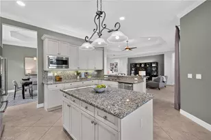 3384 Atlantic Cir, Naples, FL 34119 - Photo 5