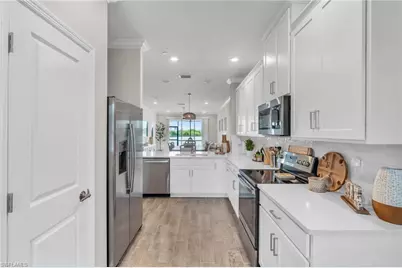 11771 Venetian Lagoon Dr #103, Fort Myers, FL 33913 - Photo 3