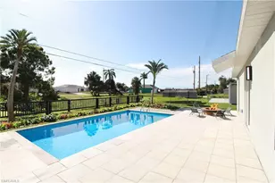 2702 NE 5th Ave, Cape Coral, FL 33909 - Photo 41
