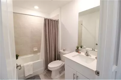 2702 NE 5th Ave, Cape Coral, FL 33909 - Photo 25