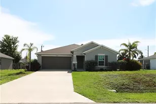 2702 NE 5th Ave, Cape Coral, FL 33909 - Photo 1