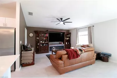 2702 NE 5th Ave, Cape Coral, FL 33909 - Photo 11