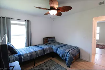 2702 NE 5th Ave, Cape Coral, FL 33909 - Photo 29
