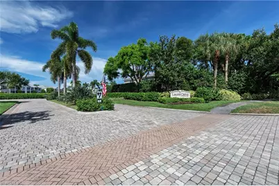 841 Tanbark Dr #202, Naples, FL 34108 - Photo 17