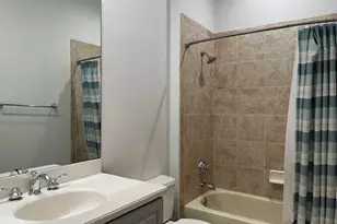 7842 Hawthorne Dr, Naples, FL 34113 - Photo 25