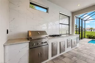 11110 Canal Grande Dr, Fort Myers, FL 33913 - Photo 23