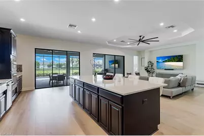 11110 Canal Grande Dr, Fort Myers, FL 33913 - Photo 11