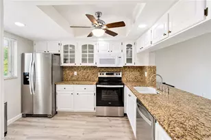 2340 Naples Trace Cir, Naples, FL 34109 - Photo 5