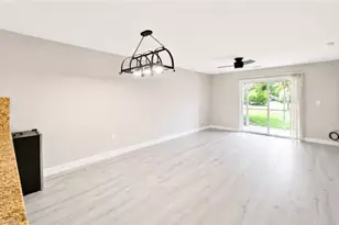 2340 Naples Trace Cir, Naples, FL 34109 - Photo 9