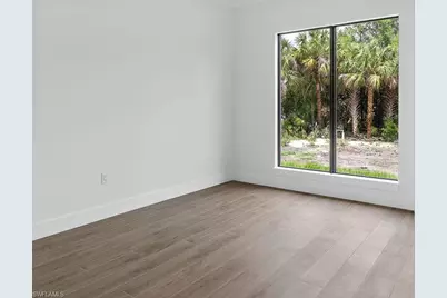 2070 20th Ave NE, Naples, FL 34120 - Photo 9