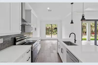 2070 20th Ave NE, Naples, FL 34120 - Photo 5