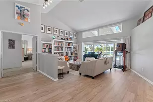 559 Henley Dr, Naples, FL 34104 - Photo 5