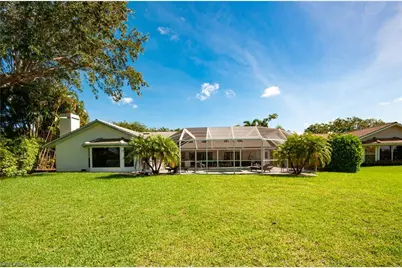 559 Henley Dr, Naples, FL 34104 - Photo 41