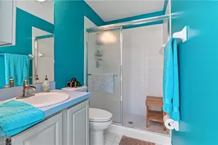 559 Henley Dr, Naples, FL 34104 - Photo 39