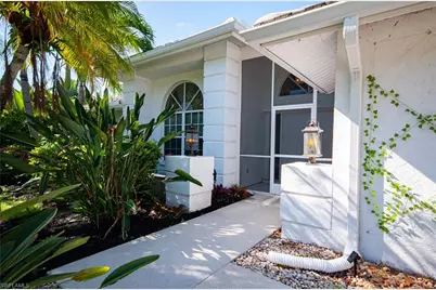 559 Henley Dr, Naples, FL 34104 - Photo 3