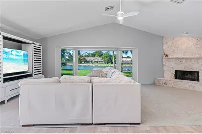 559 Henley Dr, Naples, FL 34104 - Photo 11