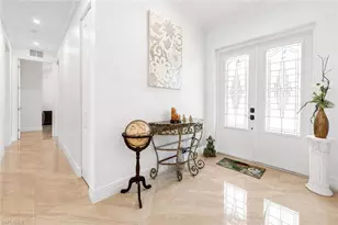 556 6th St SE, Naples, FL 34117 - Photo 7