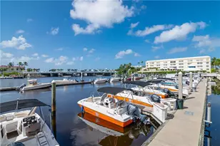451 Bayfront Pl, Naples, FL 34102 - Photo 21