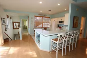 25100 Goldcrest Dr, Bonita Springs, FL 34134 - Photo 3