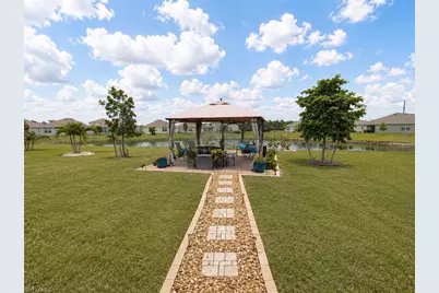 16818 Pink Coral Path, North Fort Myers, FL 33903 - Photo 5