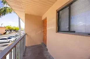 2700 Park Windsor Dr, Fort Myers, FL 33901 - Photo 1