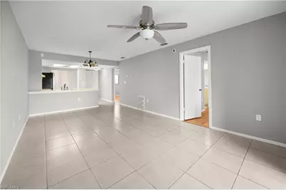 2700 Park Windsor Dr #714, Fort Myers, FL 33901 - Photo 9