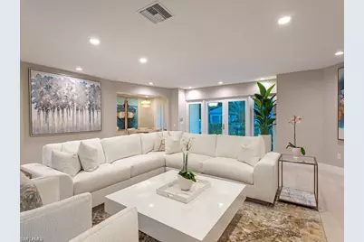 4856 Crayton Rd, Naples, FL 34103 - Photo 11