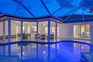 4856 Crayton Rd, Naples, FL 34103 - Photo 5