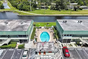 300 Valley Stream Dr, Naples, FL 34113 - Photo 29