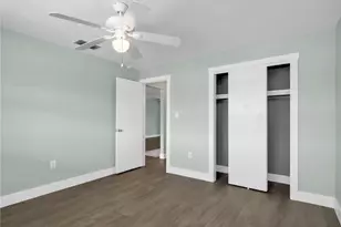 300 Valley Stream Dr, Naples, FL 34113 - Photo 23